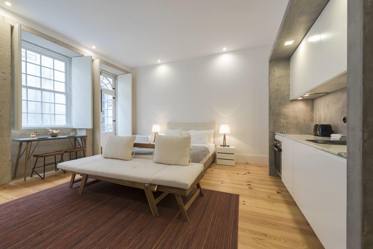 Lovelystay - Rico'S Apartment - Almada 1ºf Porto Eksteriør billede